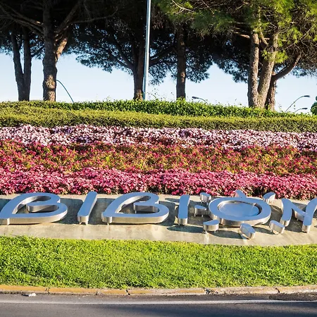 Appartement Beautiful In A Seafront Building Bibione